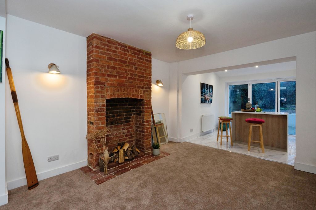 Property photo 2 of 20 Photo #2