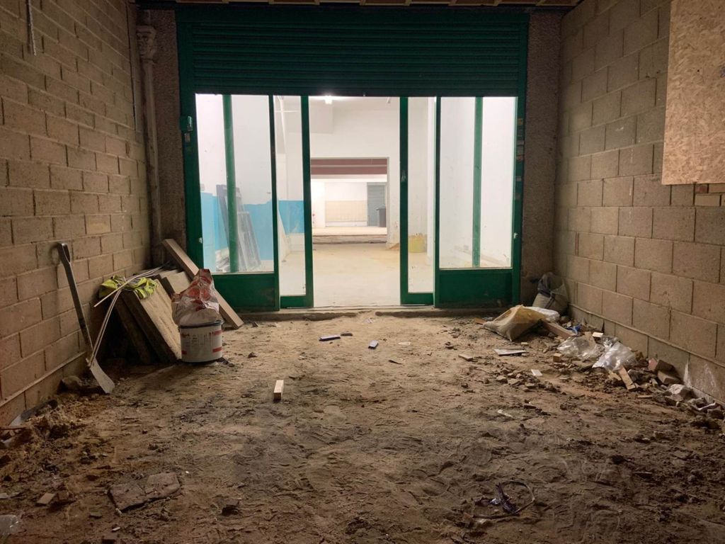 Property photo 1 of 3