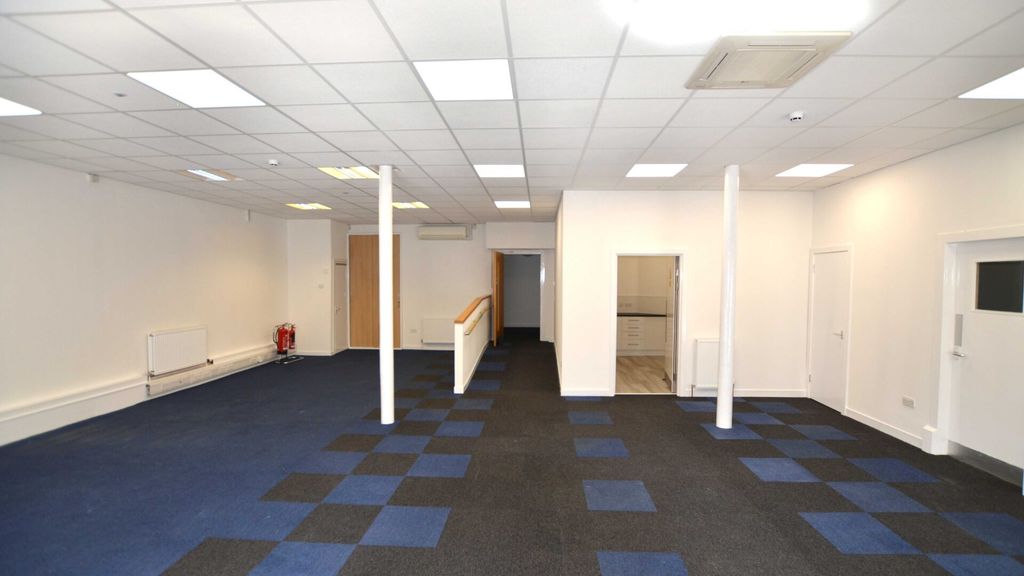 Property photo 2 of 6 Allied-Surveyors-Scotland-66 North Bridge Street,