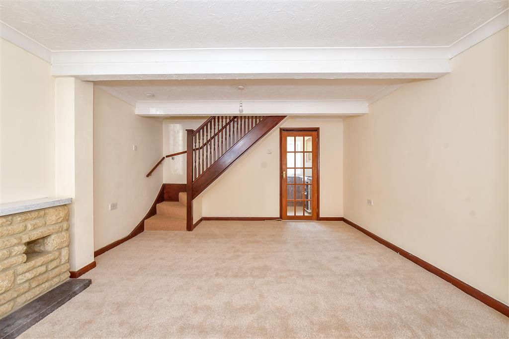 Property photo 1 of 7 Lounge