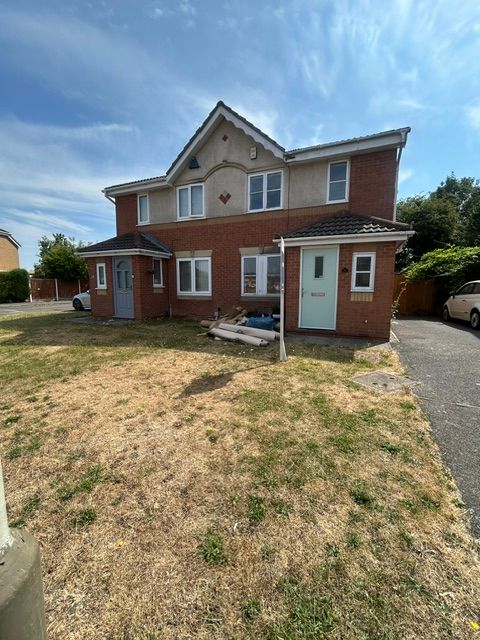 Property photo 2 of 28