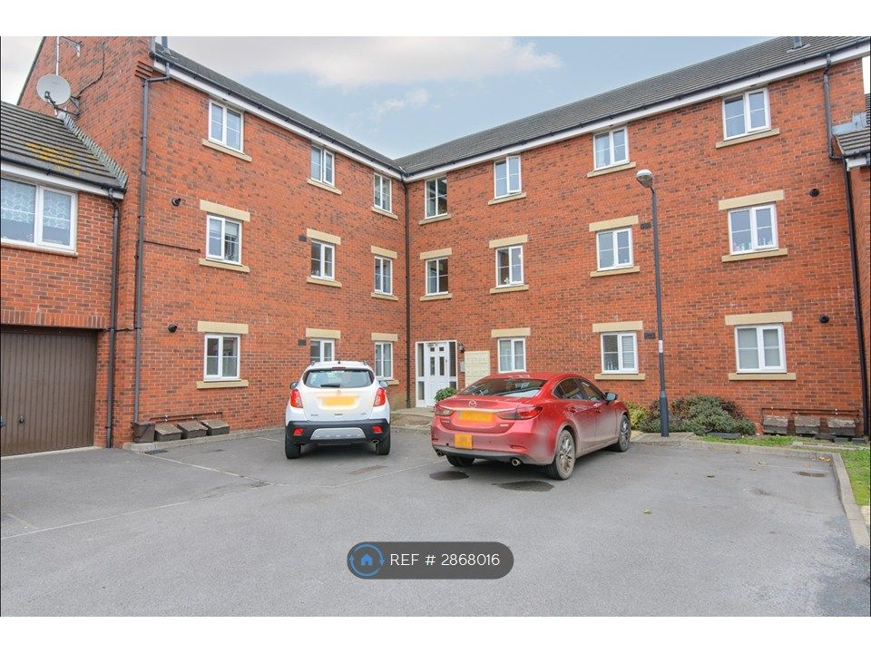 Property photo 1 of 16 Entrance