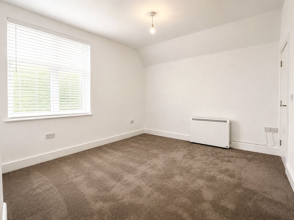Property photo 3 of 12 Picture No. 06