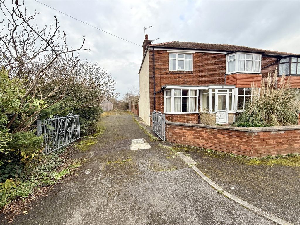 Property photo 1 of 20 Picture No. 15