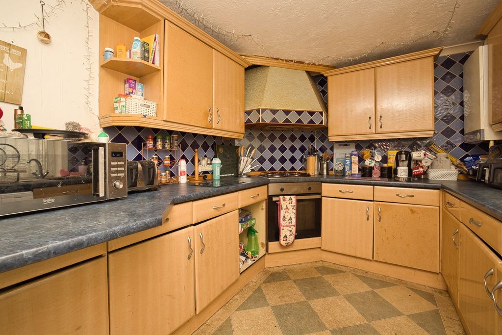 Property photo 3 of 13 Picture 3