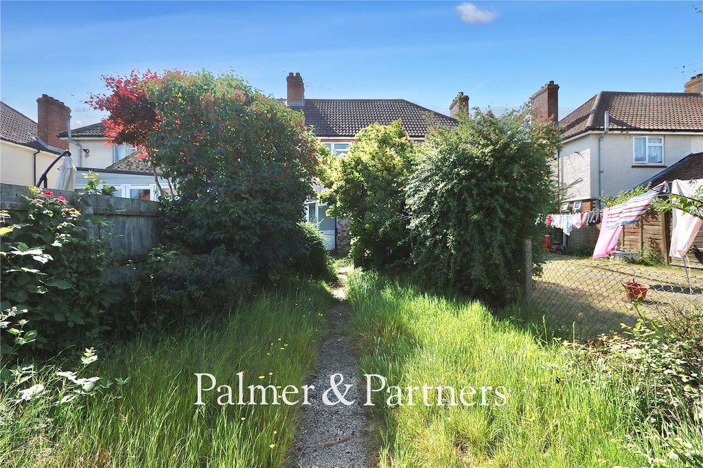 Property photo 3 of 16 Picture No. 04