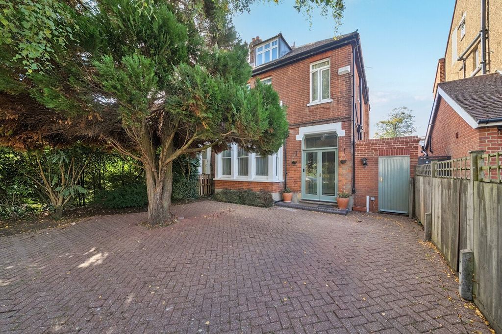 Property photo 1 of 18 Picture No. 17