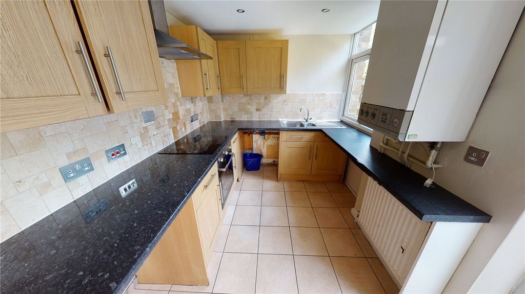 Property photo 1 of 9 Picture No. 03