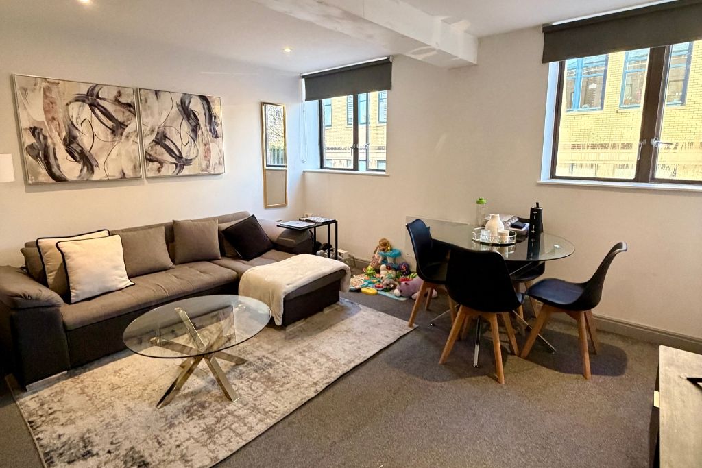 Property photo 3 of 6 Picture No. 10