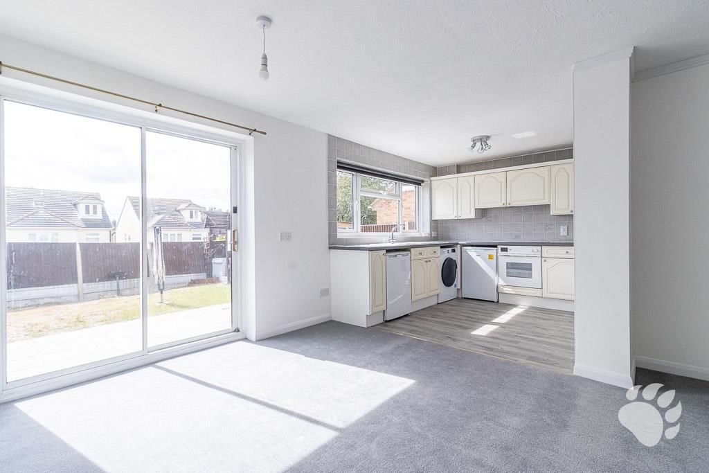 Property photo 3 of 31 Open-Plan Kitchen/Living Room/Diner