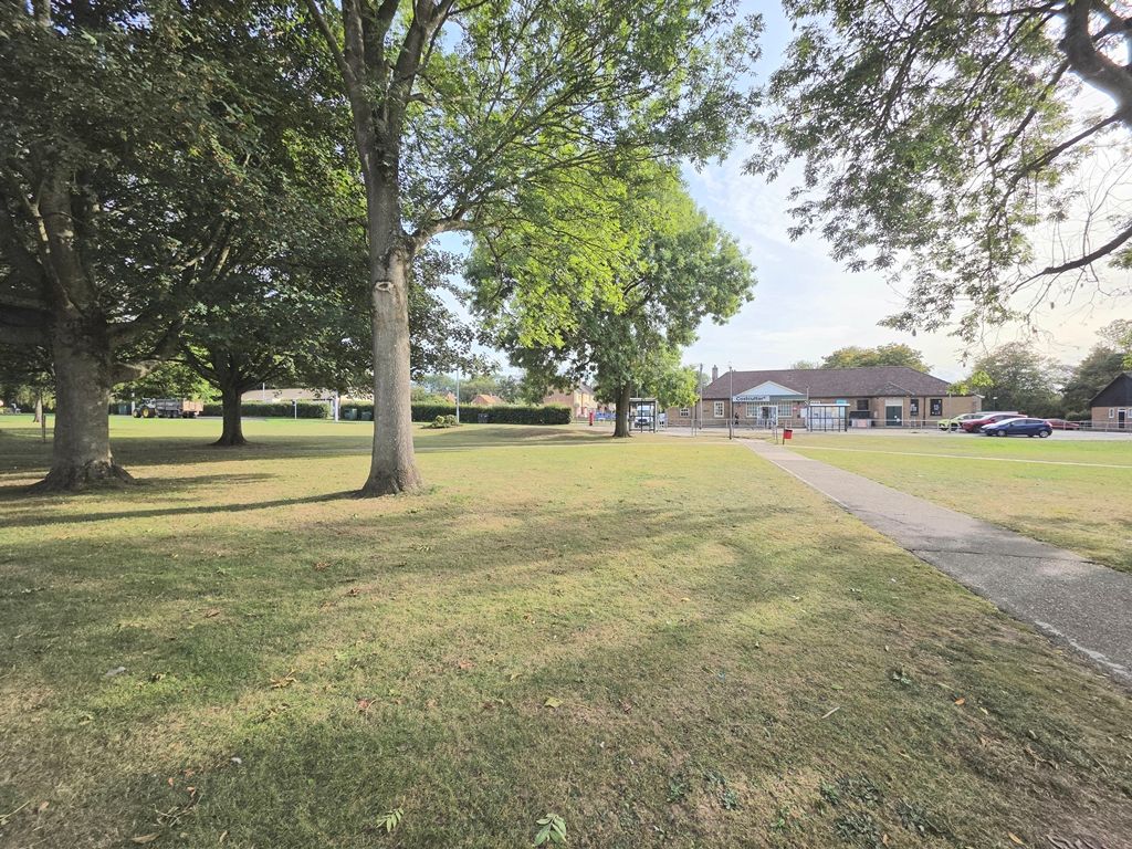 Property photo 3 of 19