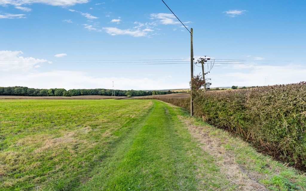 Property photo 3 of 5 Farm