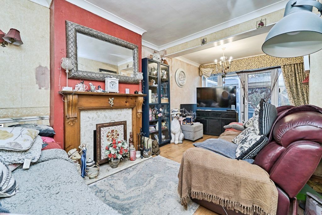 Property photo 3 of 30