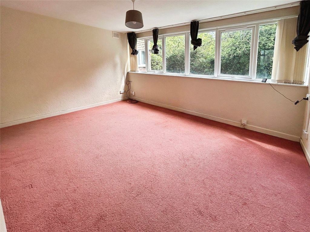 Property photo 3 of 7 Picture No. 01