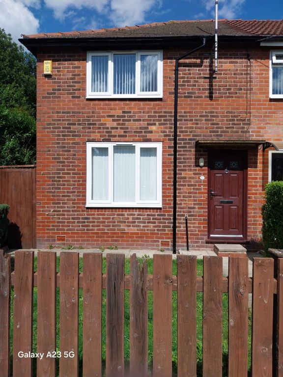 Property photo 1 of 9 40 Crowden Road (1)