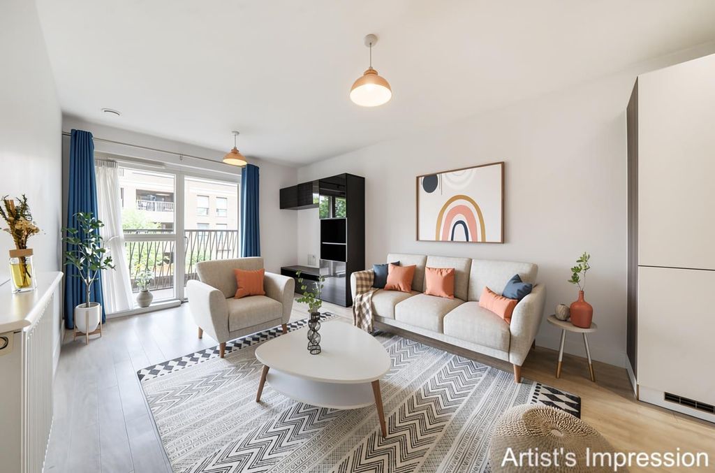 Property photo 1 of 12 1 Loungecgi.Jpg