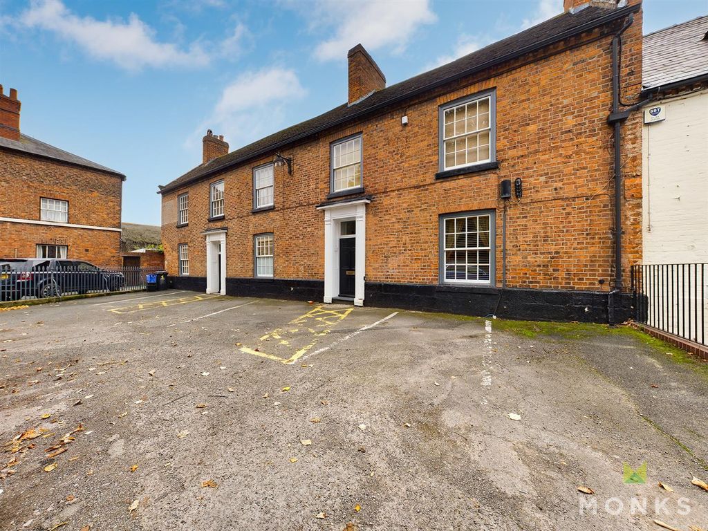 Property photo 1 of 9 Fjpbjr3P00Ab-Jkqwbq8Tw.Jpg