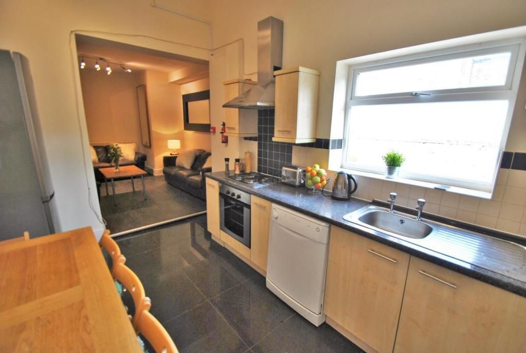 Property photo 2 of 11 Photo 2