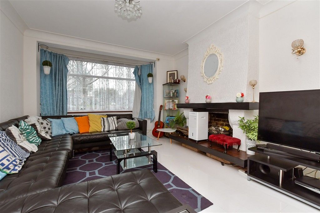 Property photo 2 of 14 Living Area