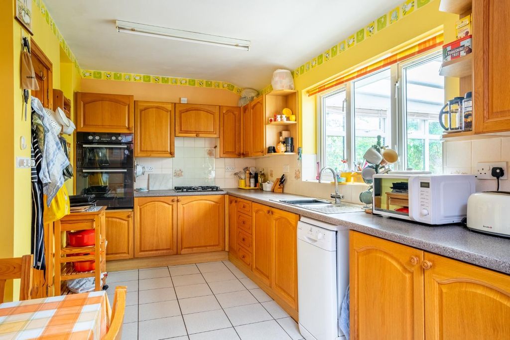 Property photo 3 of 21 Bl-12.Jpg