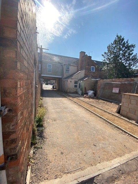 Property photo 2 of 10