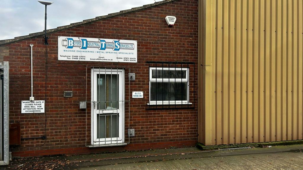 Property photo 3 of 7 61E858B9832040c8A74E1Cca3B9F5Cb5.Jpg