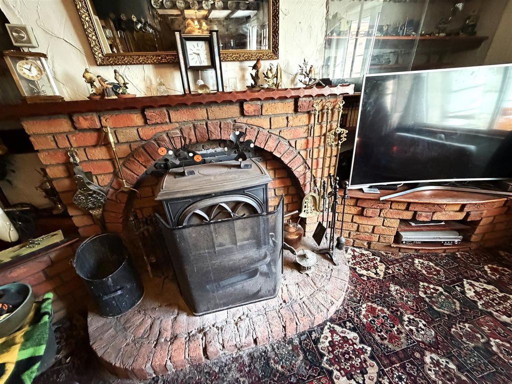 Property photo 3 of 26 d2.Jpeg