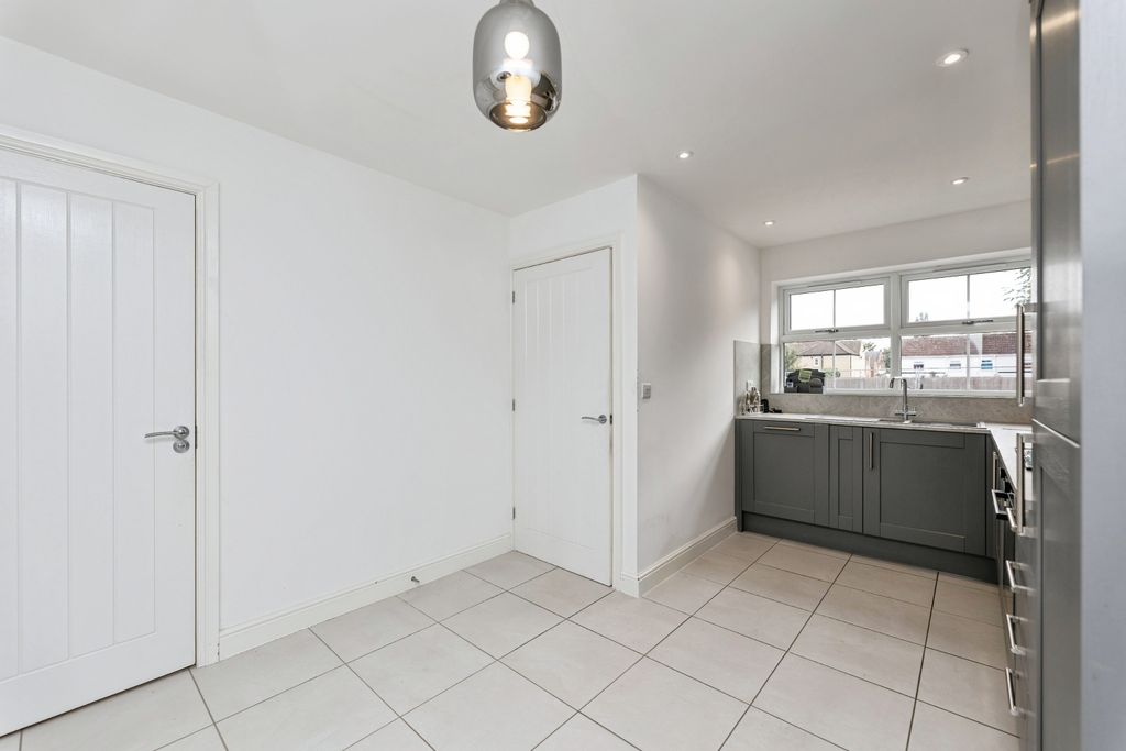 Additional image 4 of 3 bed semi-detached house for saleAire Close, Rawcliffe, Goole DN14