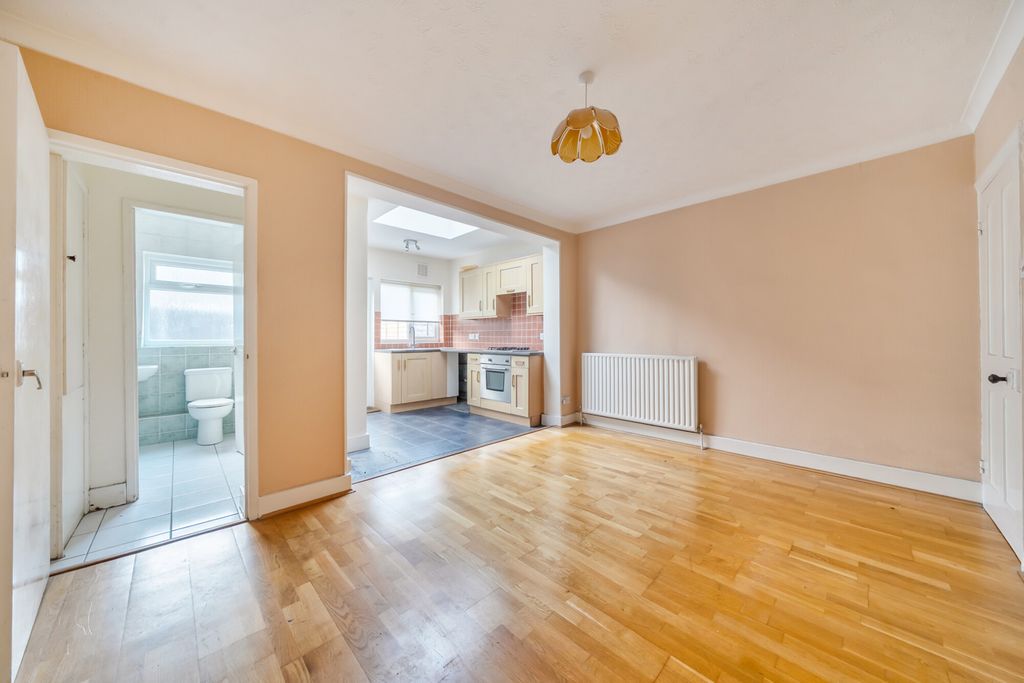 Property photo 3 of 18 Reception Room