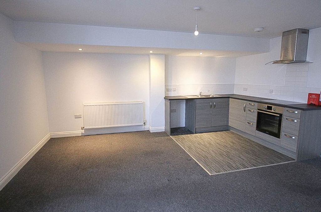 Additional image 4 of 3 bed flat for saleWaterloo Street, Weston-Super-Mare BS23