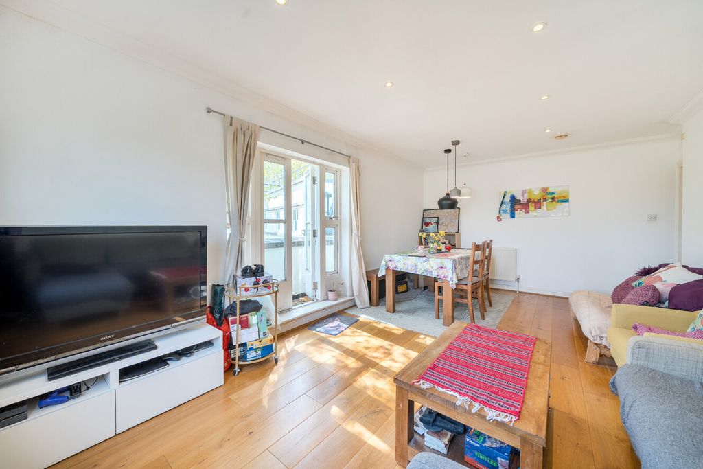 Property photo 2 of 15 1442752-6-69Df9B2...