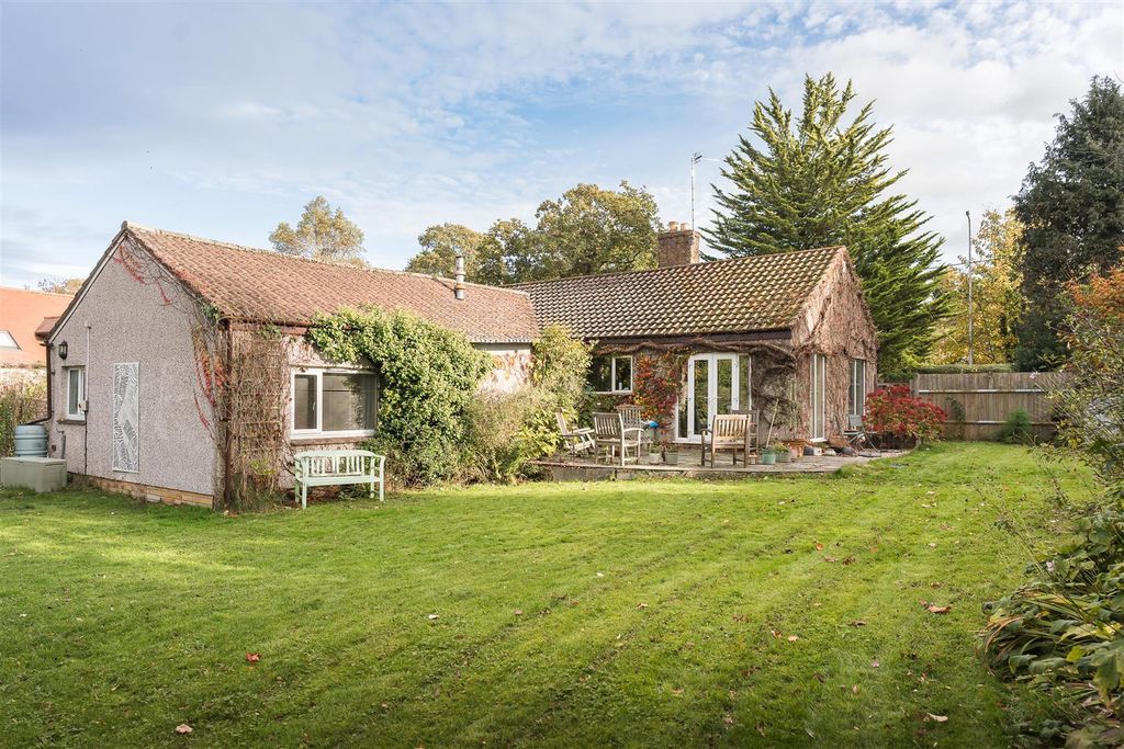 Property photo 2 of 41 15