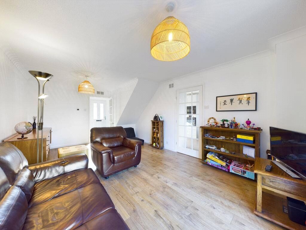 Property photo 3 of 14 Picture No. 01