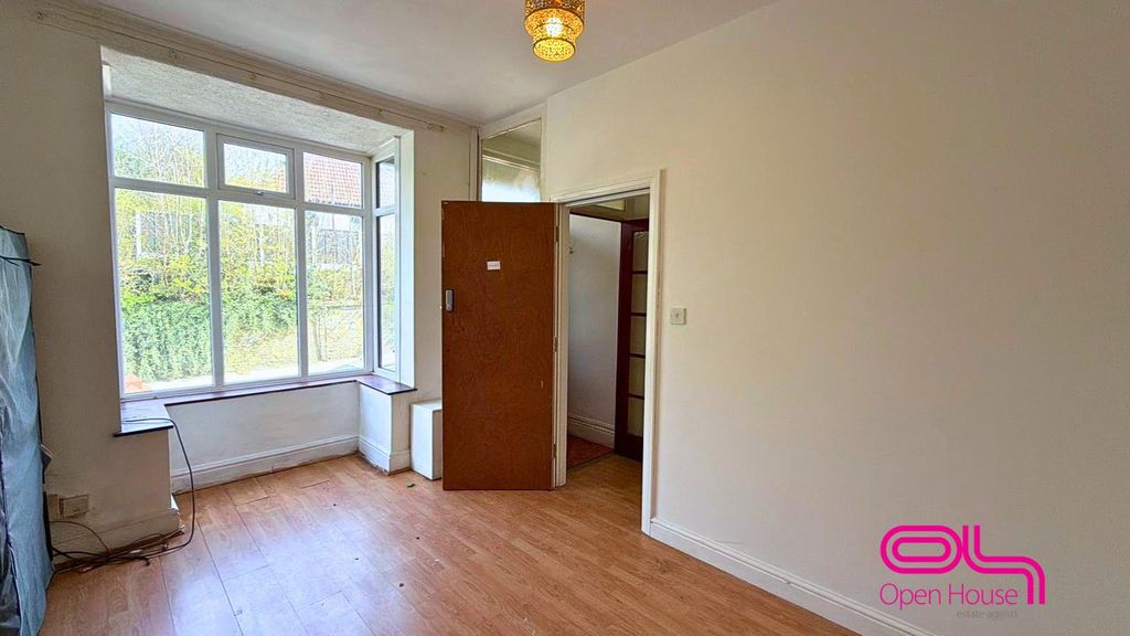 Property photo 3 of 12 Untitled Design - 2026-04-09T142708.056.Png