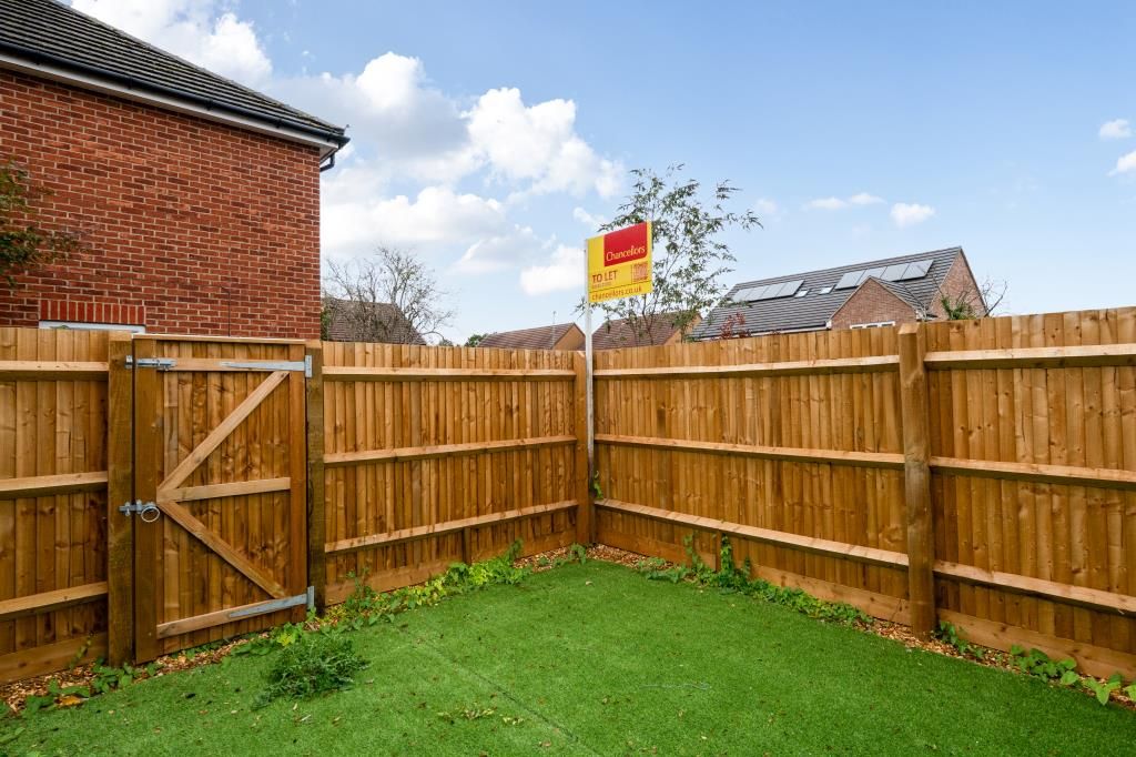 Property photo 1 of 12 Garden