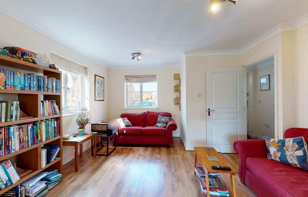 Property photo 2 of 11 Picture 2