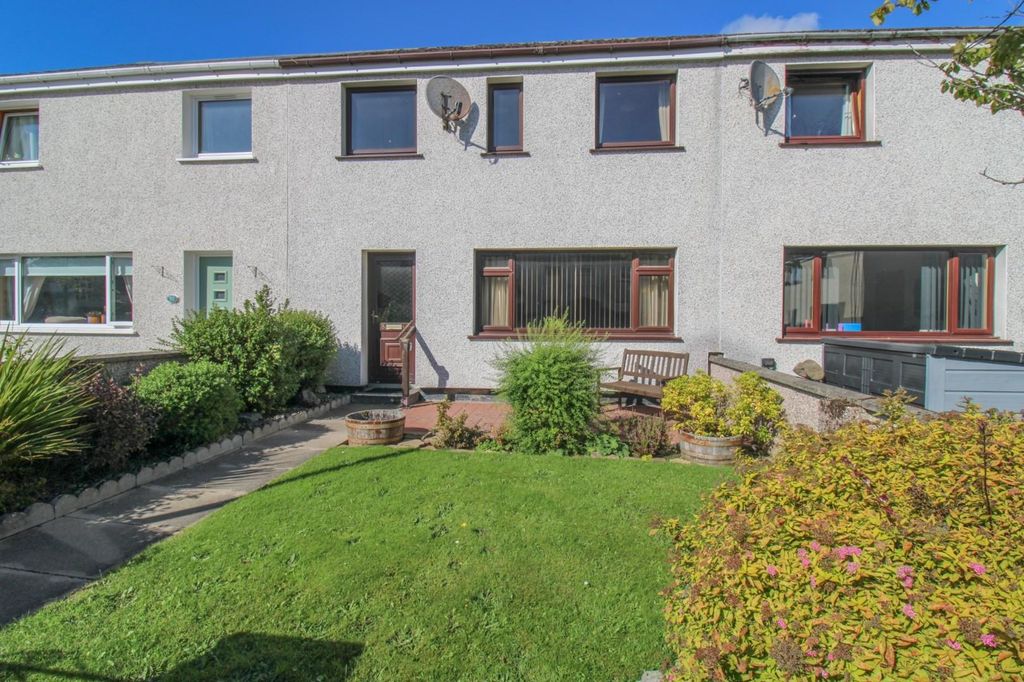 Property photo 1 of 16 Front.Jpg