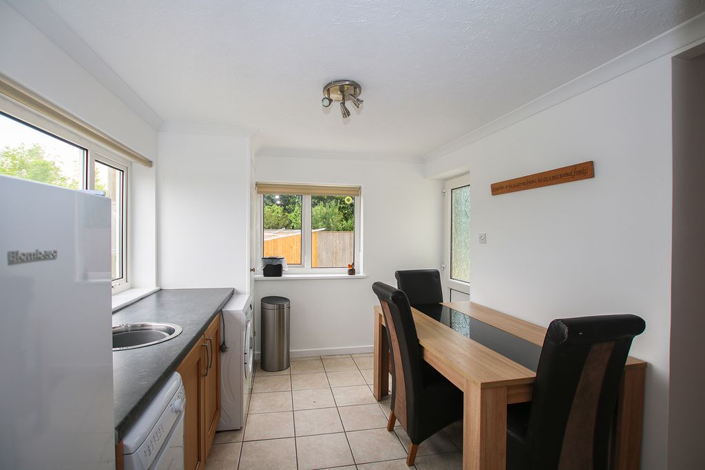 Property photo 2 of 17 Photo 1