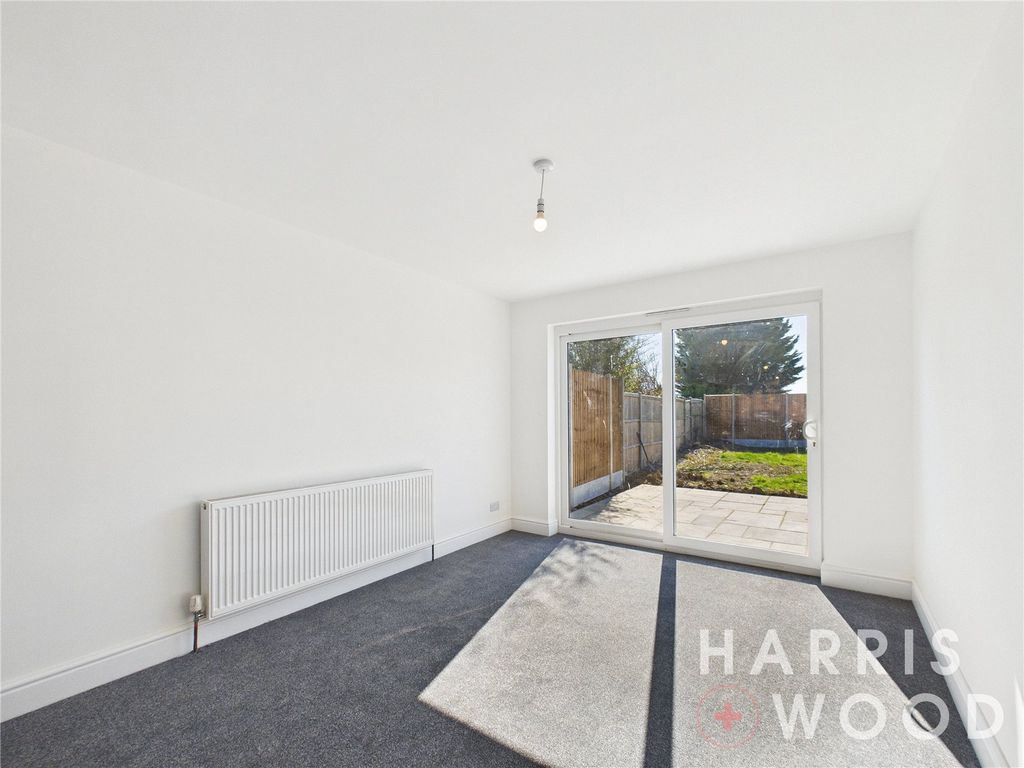 Property photo 3 of 22 Picture No. 06