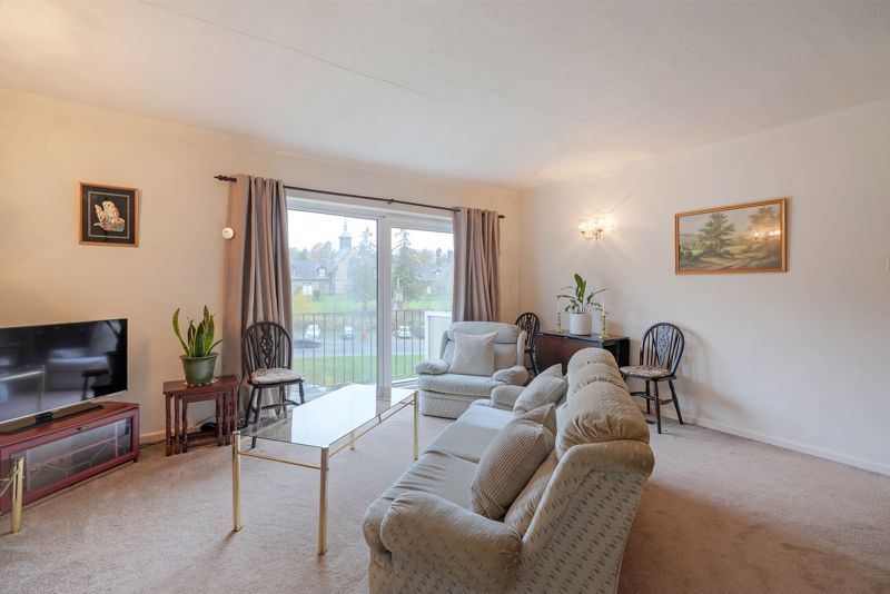 Property photo 2 of 23 Living Room