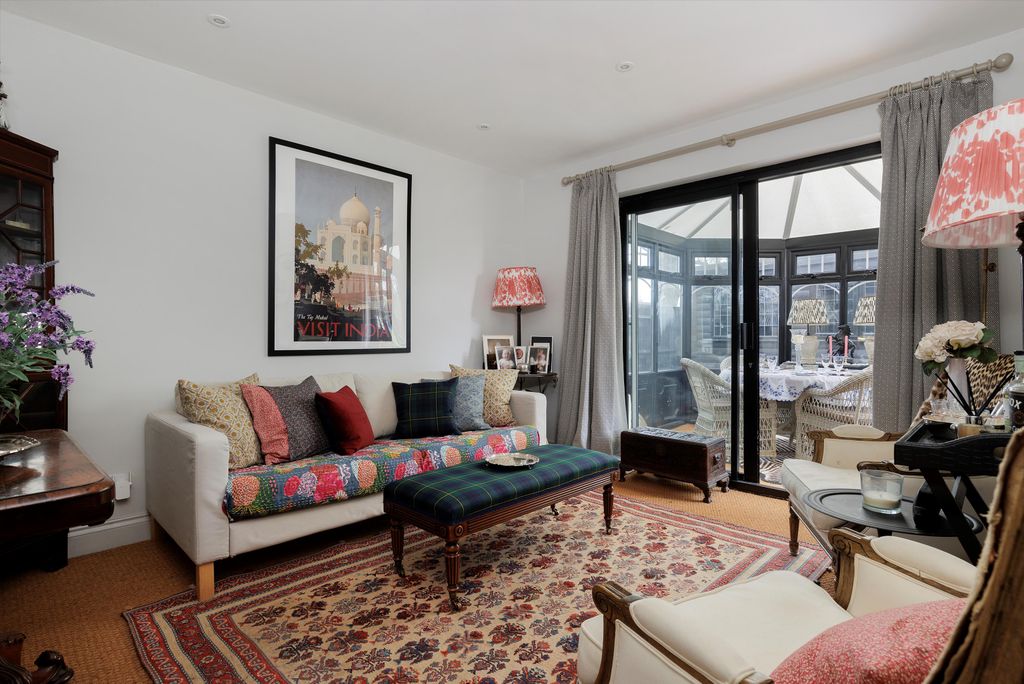 Property photo 3 of 22 Image