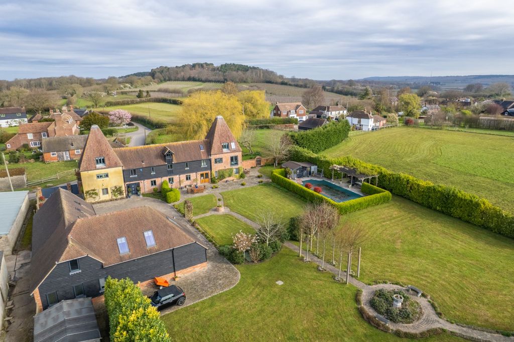 Property photo 2 of 40 Picture 2