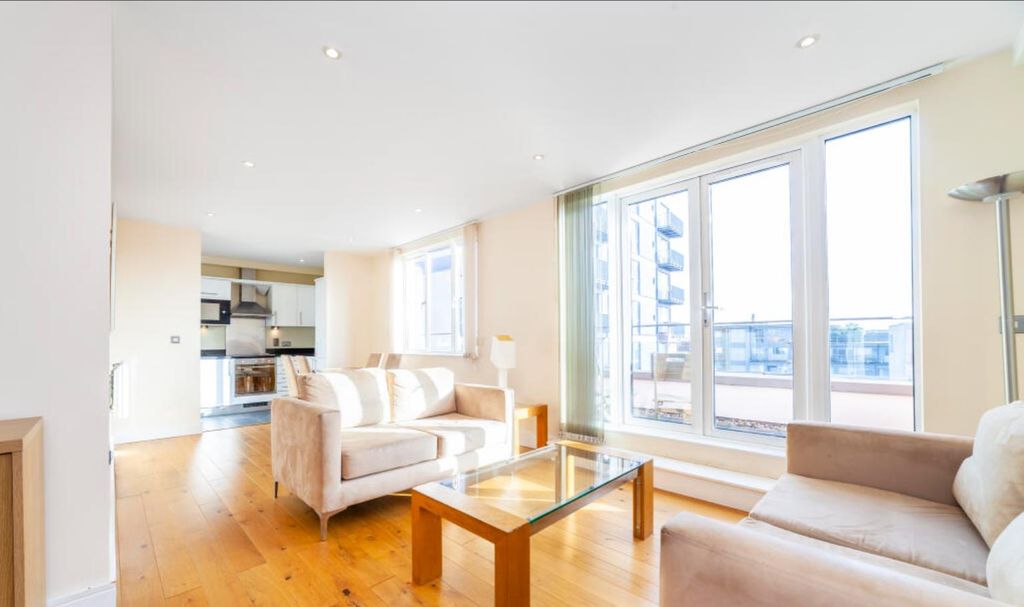 Property photo 1 of 12