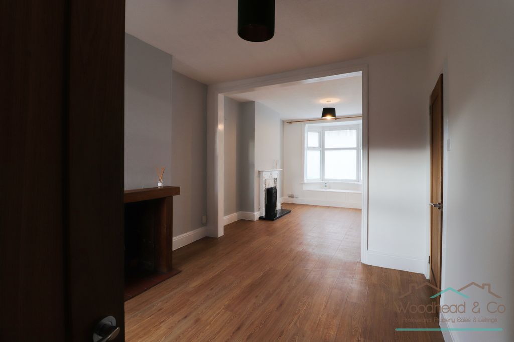 Property photo 2 of 16 Img_9560