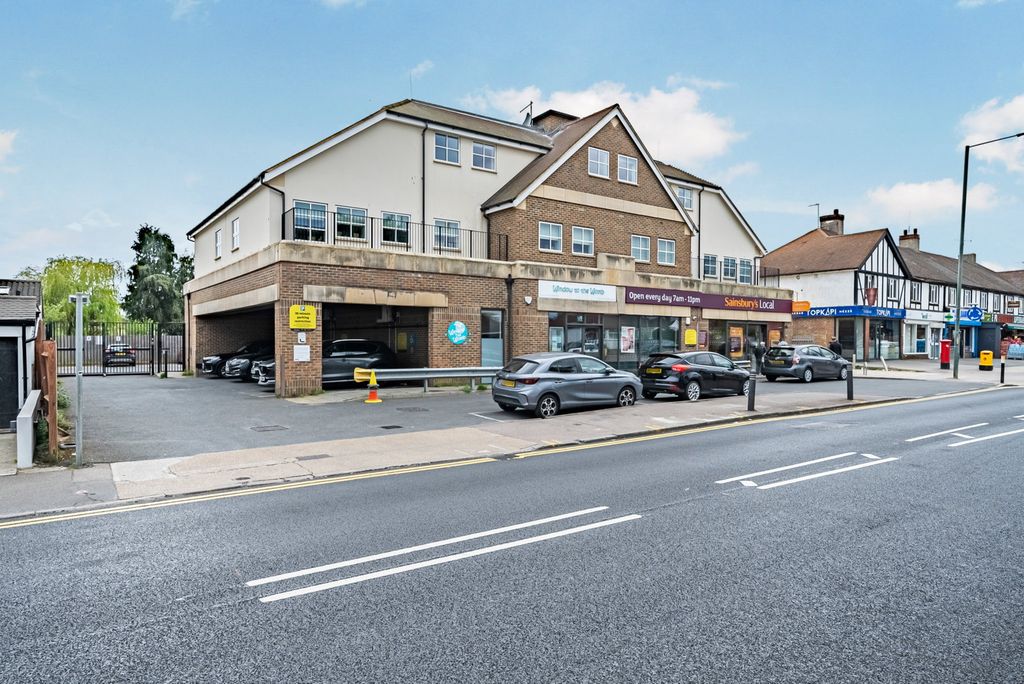 Property photo 1 of 15