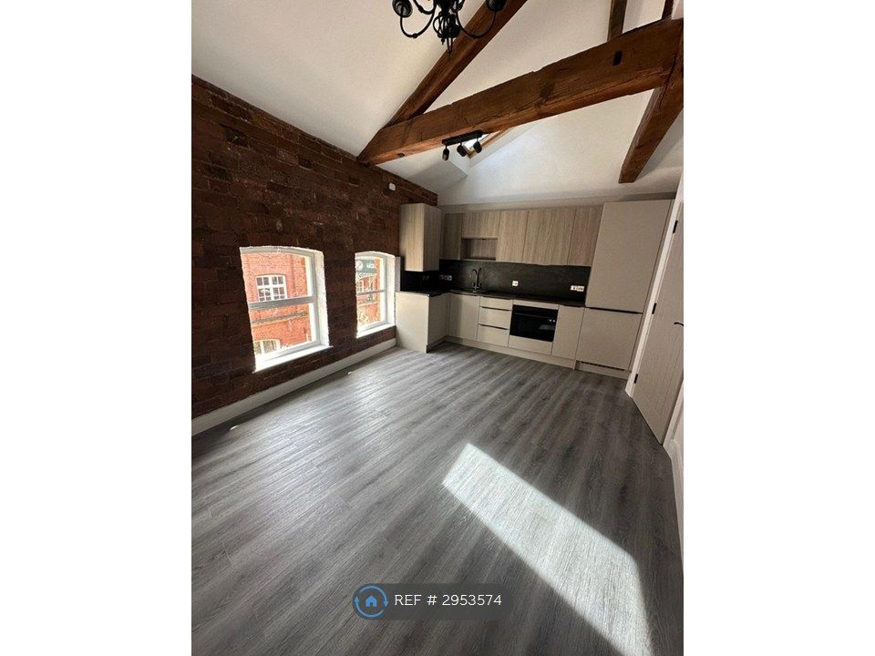Property photo 1 of 14 l Room Kitchen