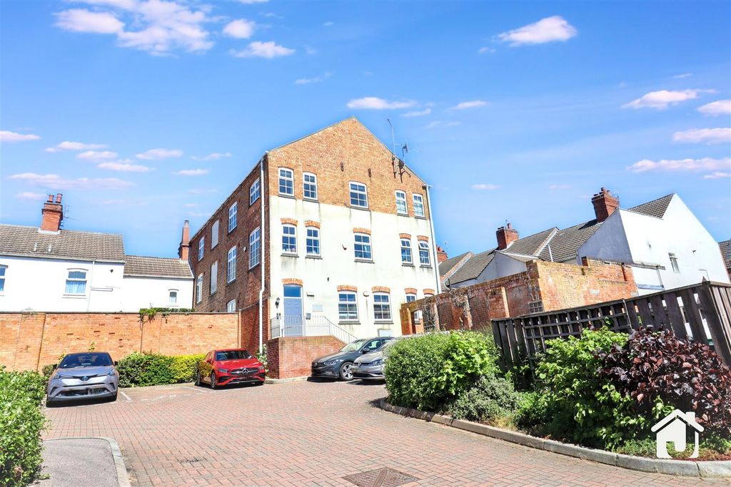 Additional image 21 of 2 bed flat for saleHooks Close, Anstey, Leicester LE7