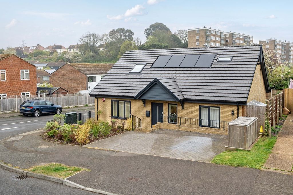 Property photo 1 of 18 Front Of Property