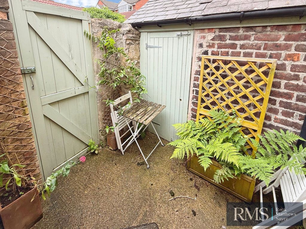 Property photo 2 of 10 Photo 6
