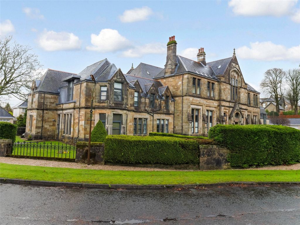 Property photo 1 of 19 Front